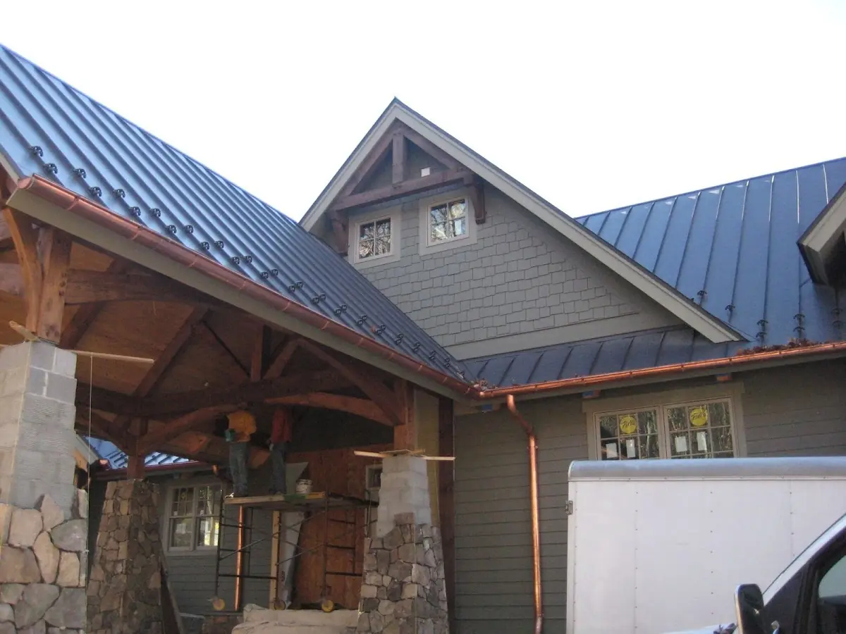 Craftsman Roofing team delivering quality roofing work in Pekin